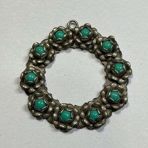 Vintage Sterling Silver Turquoise Wreath Pendant. 1.25 inch diameter